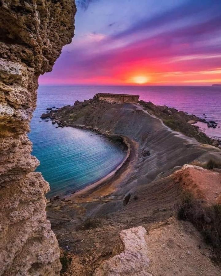 Sunrise Apt Near Beach Smarttv & Netflix Birżebbuġa 외부 사진